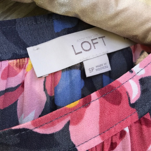 LOFT FLORAL BLOUSE - Picture 4 of 7